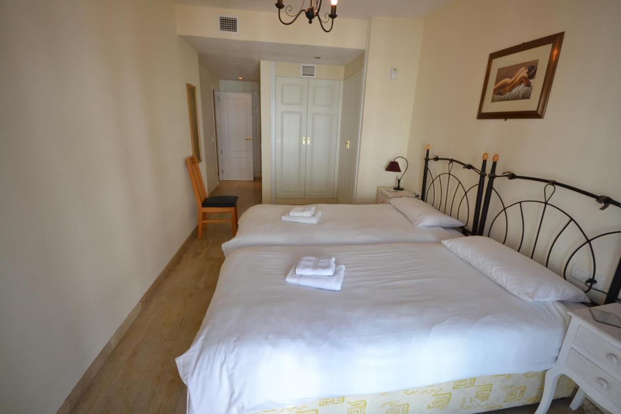Marina Real 425 Appartement Manilva Buitenkant foto